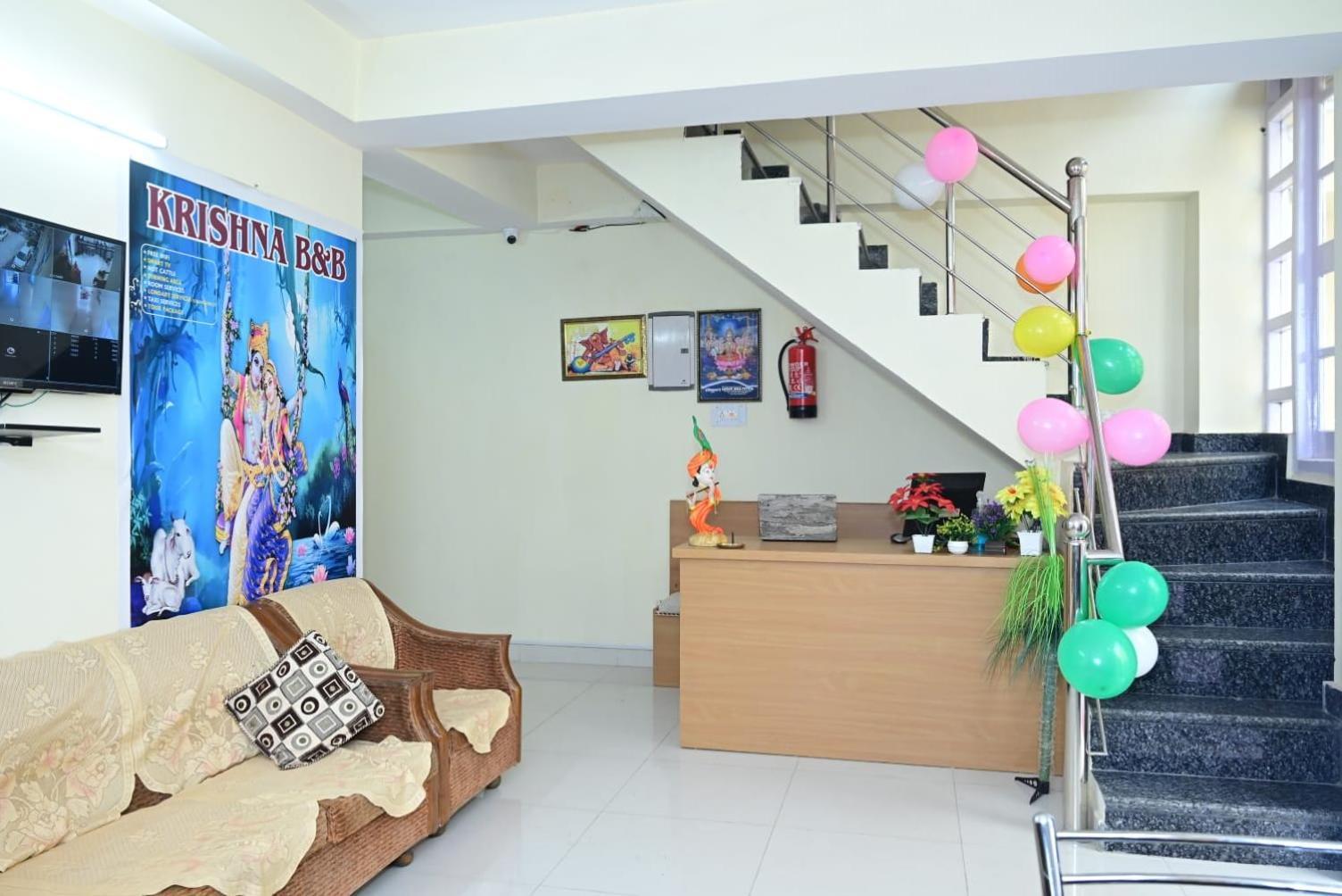 Krishna B&B Near Mall Road Shimla Buitenkant foto